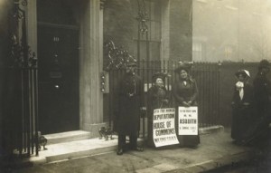 Human Letters to Downing Street, 1910 (Museum of London)